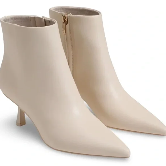 Circus By Sam Edelman Suzie Cream Ankle Boots Kitten Heel Size 8 - Picture 1 of 12